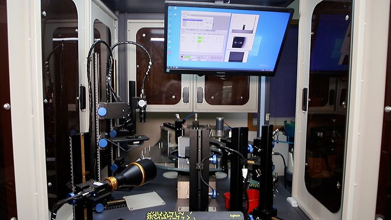 Optical visual inspection station